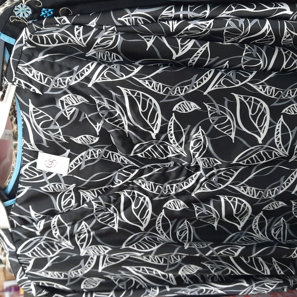 GS black & white print caftan